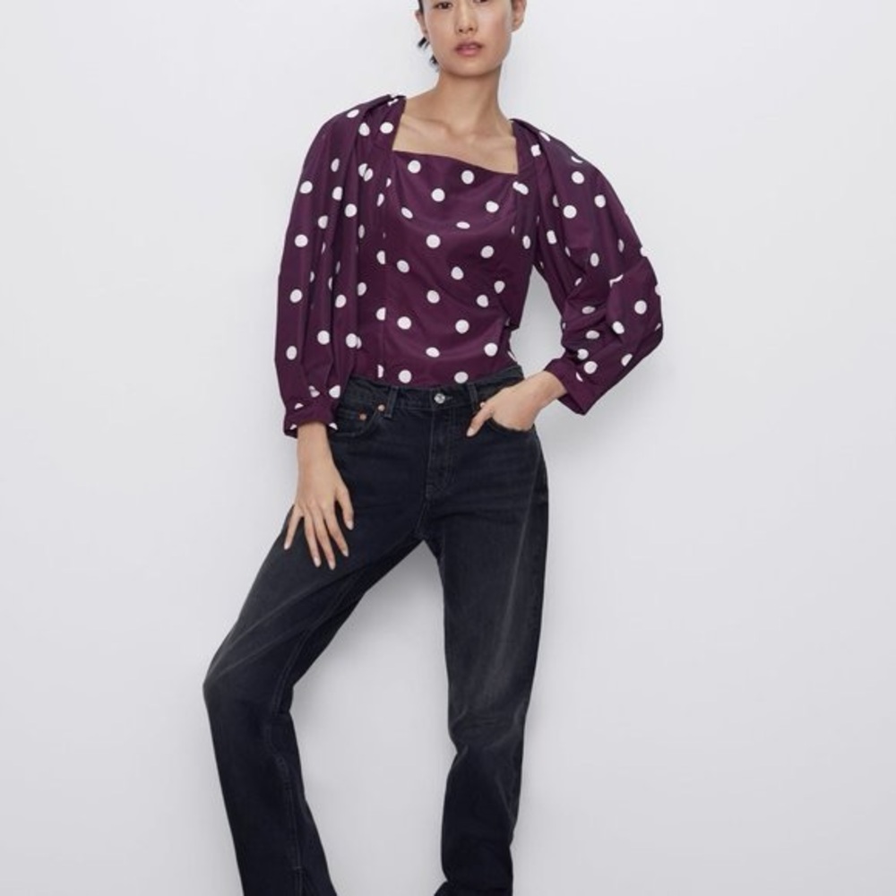 Zara Burgundy and White Puff Sleeve Blouse